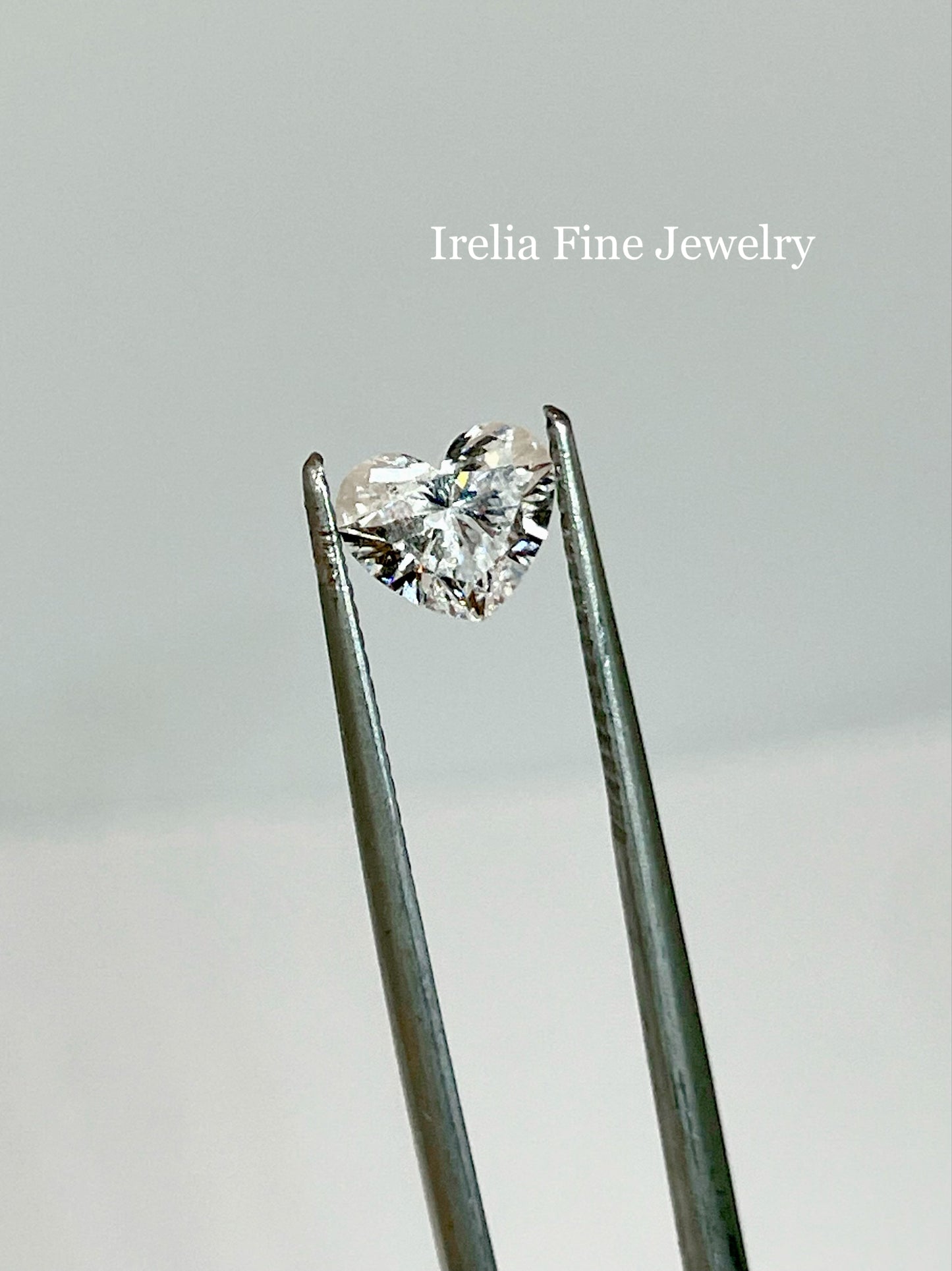 1.00 carat Natural Heart Diamond , Color D , Clarity SI1 - GIA 624134499