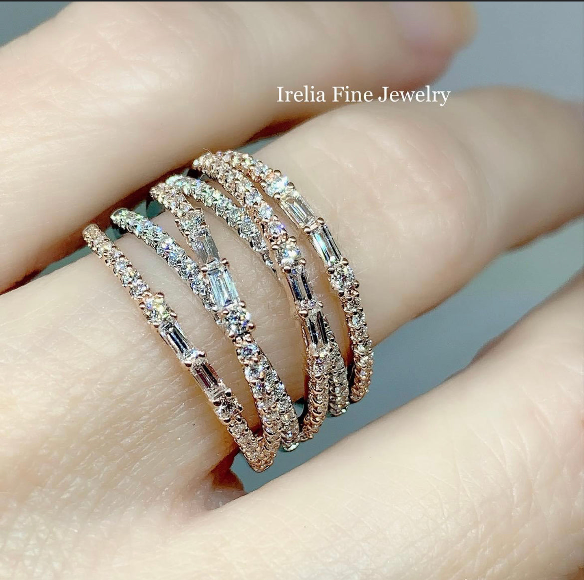 14K White & Rose Gold 1 CTW Diamond Overlapping , Negative Space Ring, Size 7