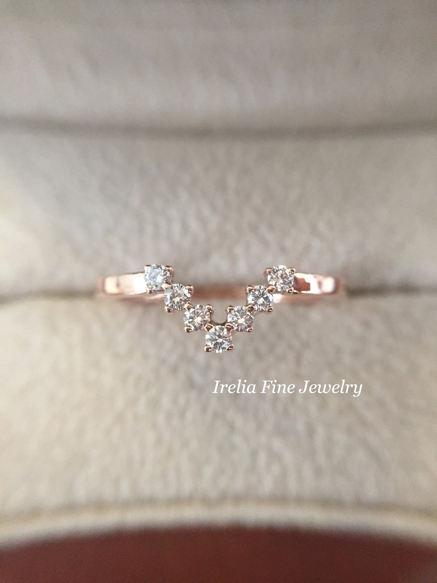 Custom Jewelry Sample : 14K Rose Gold V Contour Wedding Band