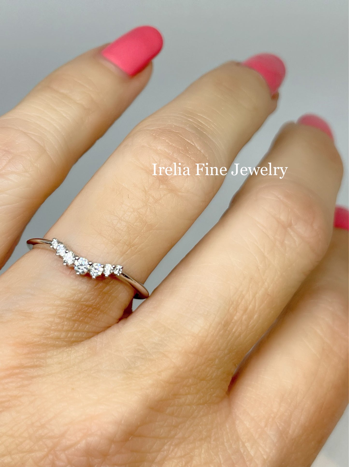 14K White 1/5 CTW Natural Diamond Petite Contoured Band