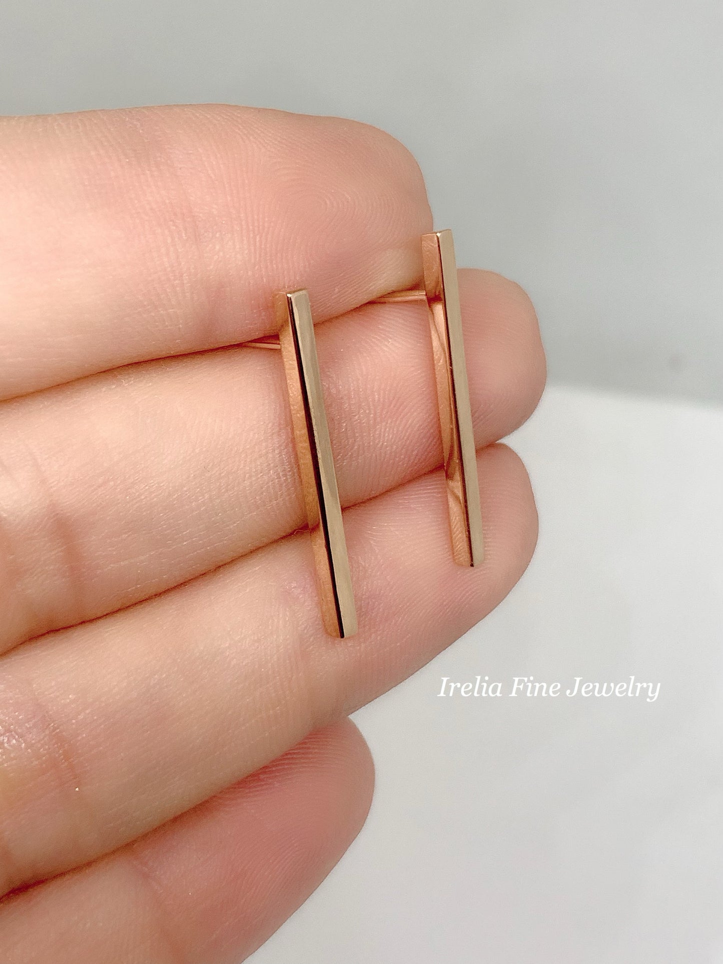 14k Bar Gold Earrings , Drop down bar earring , minimalist Jewelry , geometric style gold earring , Irelia Fine Jewelry , Irelia 