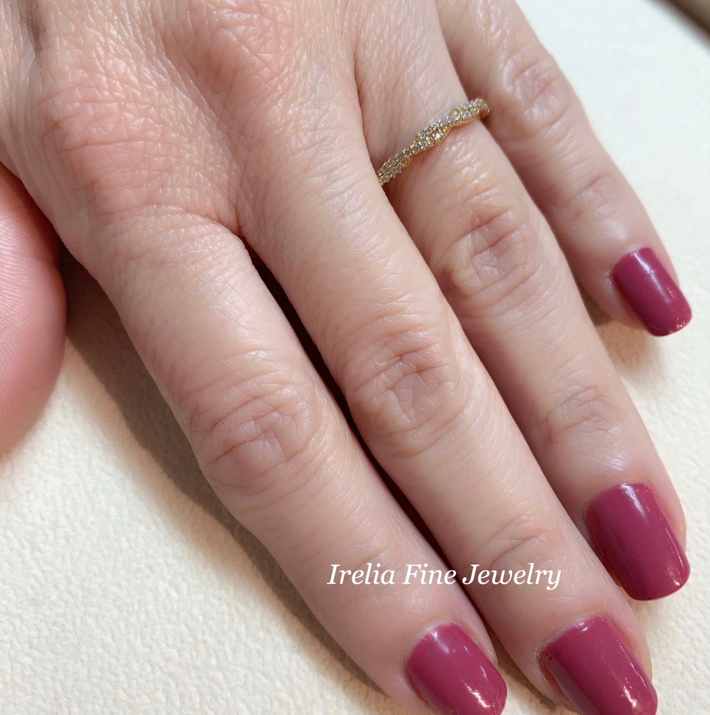 14K Gold 1/4 CTW Twisted Natural Diamond  Band